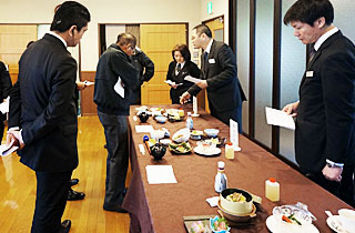 試食会の様子