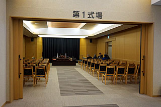 午前の部:斎場職員による和やかな雰囲気での説明